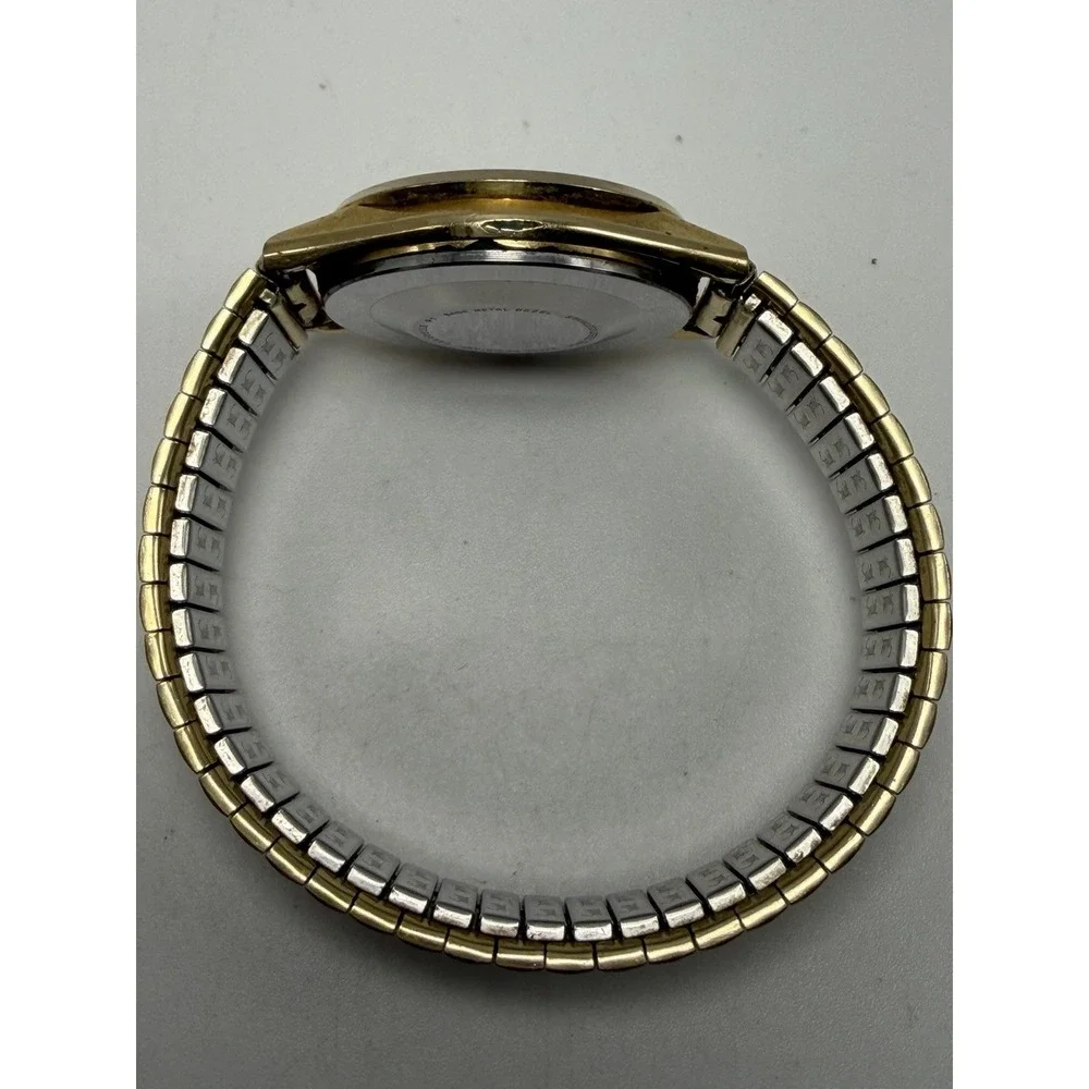 Caravelle Mens Watch New Battery 35MM 6.75